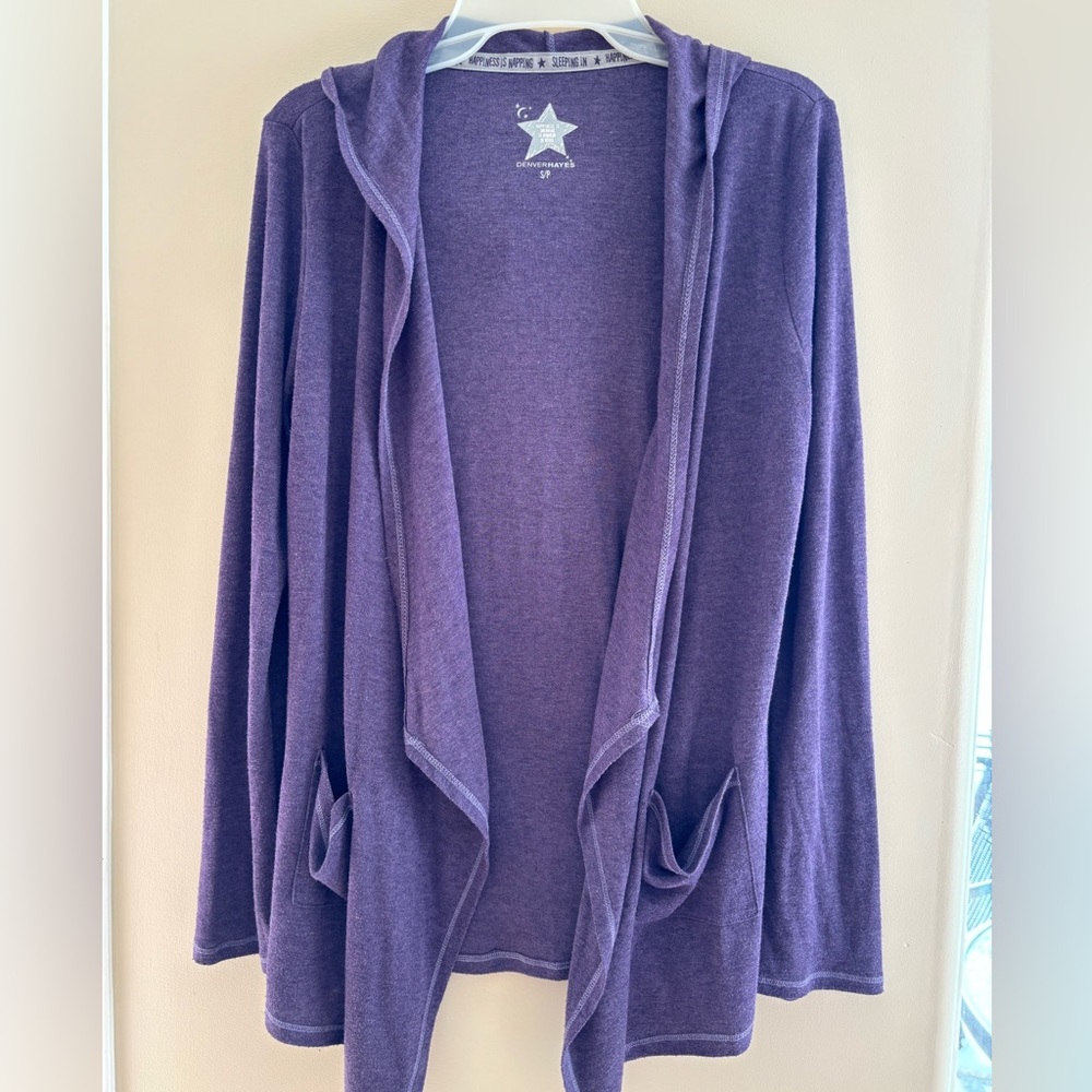 Hooded lightweight cardigan. Size Small.
